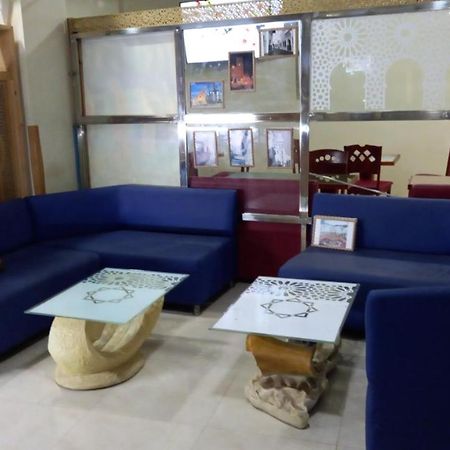 Ryad Tetouan Aeroport Exteriör bild