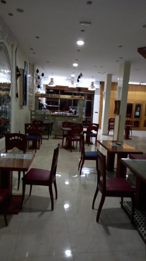 Ryad Tetouan Aeroport Exteriör bild