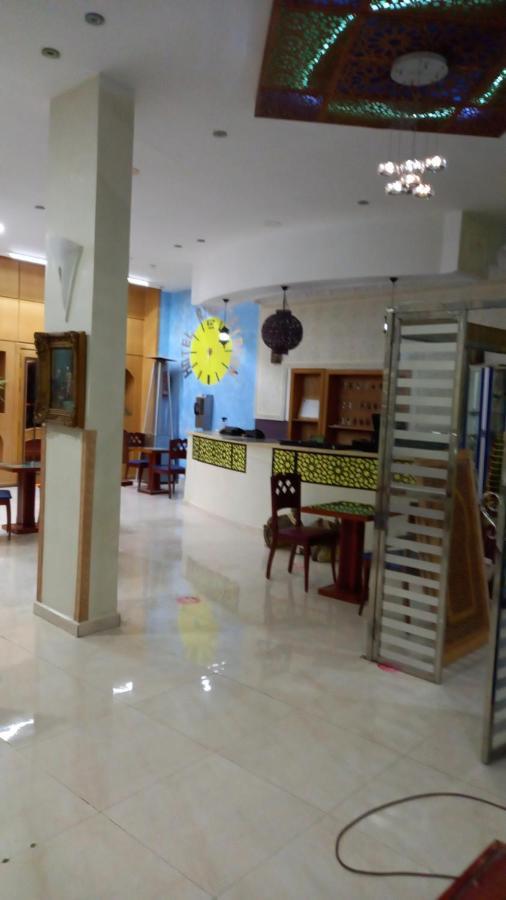 Ryad Tetouan Aeroport Exteriör bild