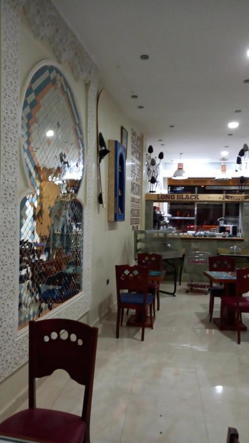 Ryad Tetouan Aeroport Exteriör bild