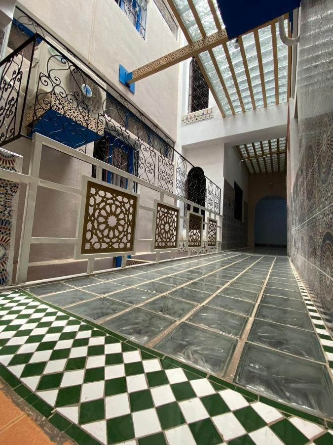 Ryad Tetouan Aeroport Exteriör bild